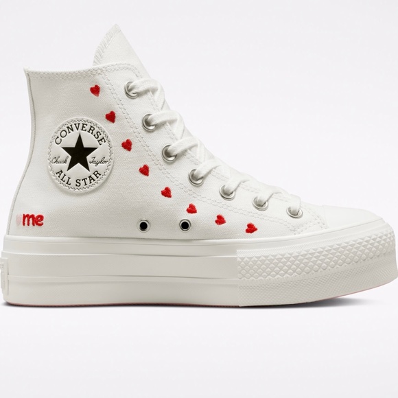 Converse Chuck Taylor All Star Platform High Embroidered Hearts Red White size 6 - Picture 4 of 9